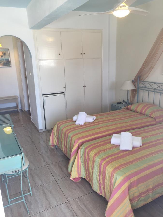 Vana Holidays Ornos  Ngoại thất bức ảnh