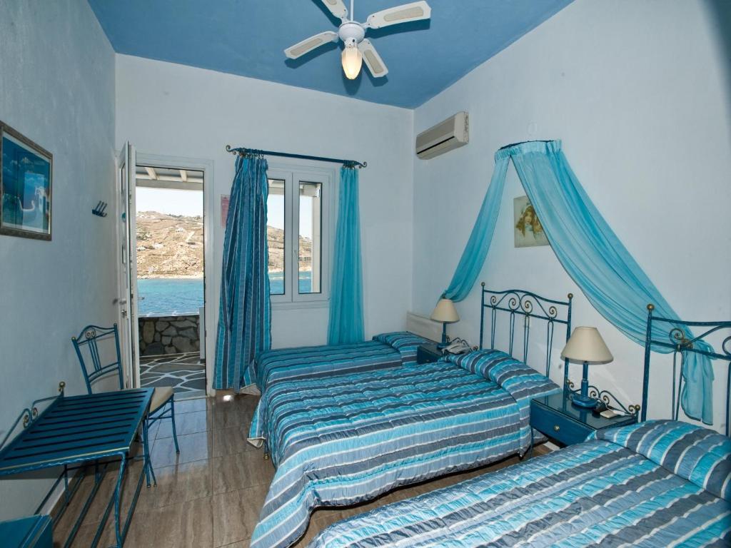 Vana Holidays Ornos  Phòng bức ảnh