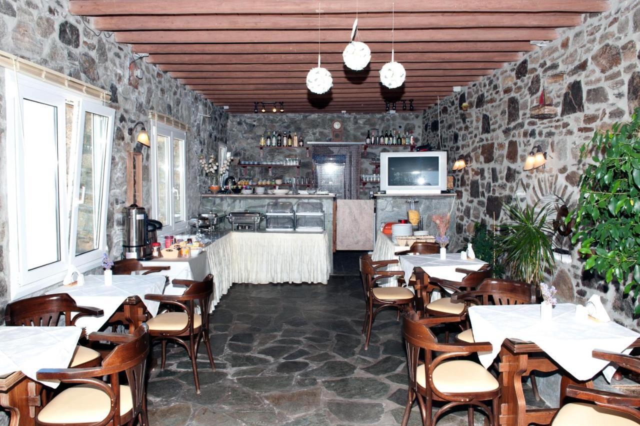 Vana Holidays Ornos  Ngoại thất bức ảnh